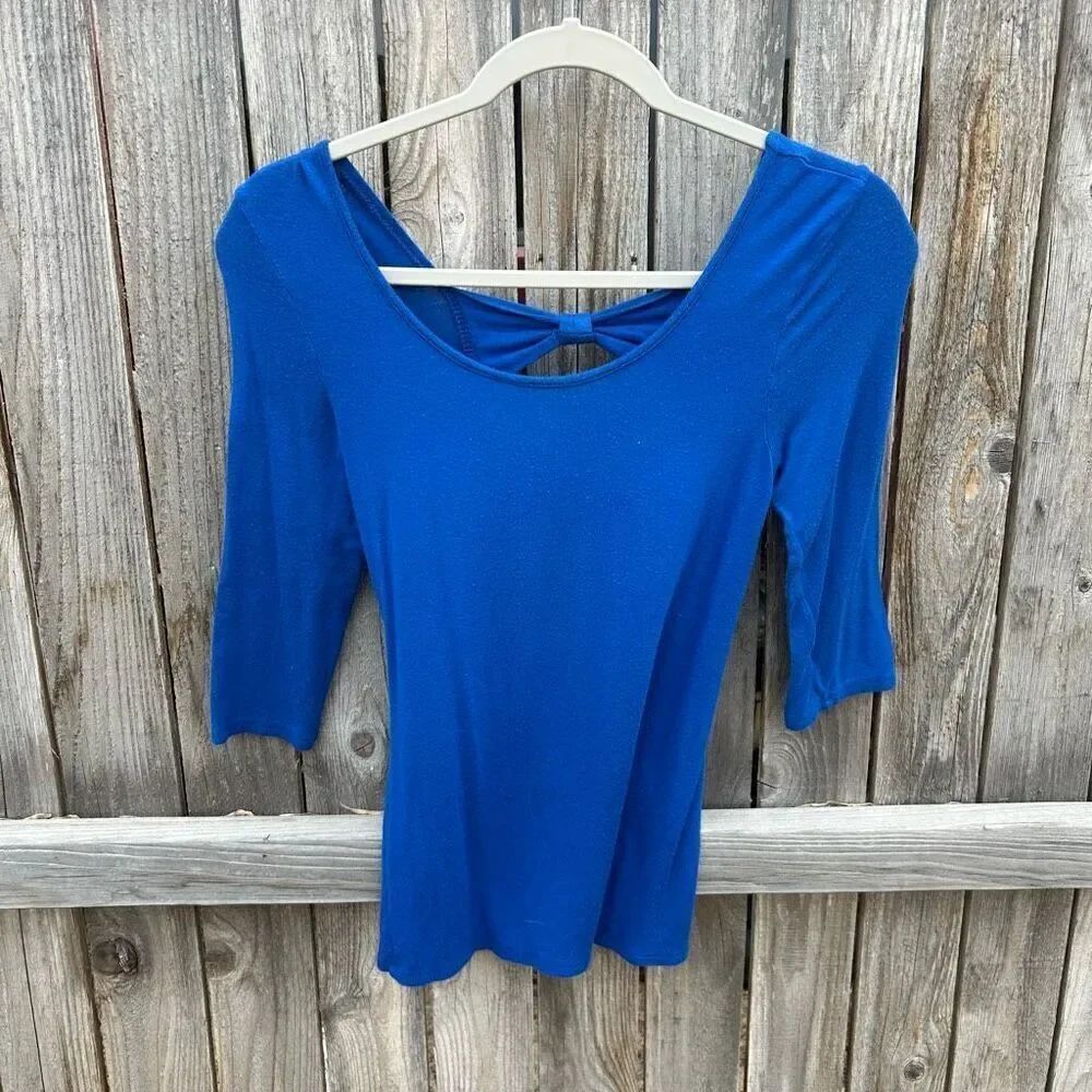 Deb tshirt blouse see through back size small